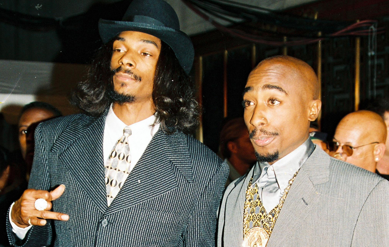 Snoop Dogg and Tupac at the 1996 MTV Video Music Awardsconsequencesofsound.net